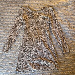 Elegant Zebra Pattern Long Sleeve Dress